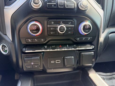 Used 2021 GMC Sierra 2500 SLT w/ SLT Convenience Package AWD/4WD image 23