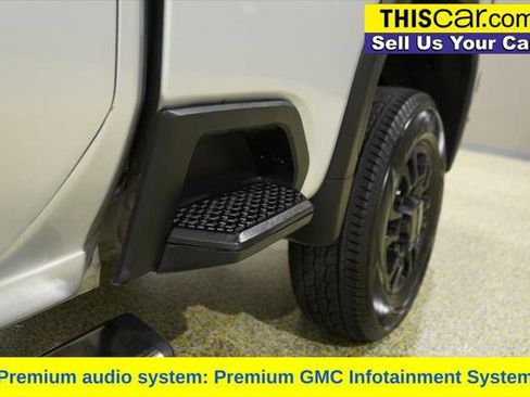 Used 2020 GMC Sierra 2500 SLT image 11