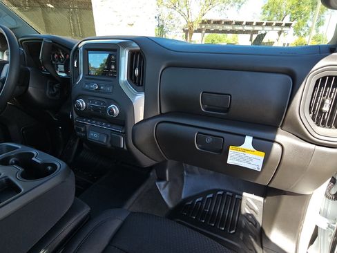 New 2025 GMC Sierra 2500 Pro w/ 1SA Pro Safety Plus Package image 17