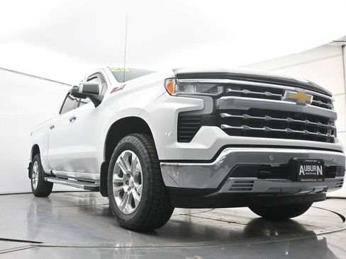Used 2023 Chevrolet Silverado 1500 LTZ AWD/4WD image 19