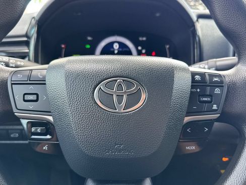 Used 2026 Toyota Camry LE w/ Convenience Package FWD image 21