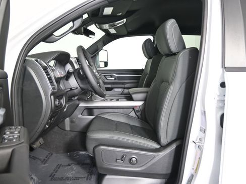 Used 2025 RAM 1500 Big Horn AWD/4WD image 20
