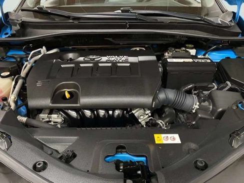 Used 2019 Toyota C-HR XLE FWD image 80