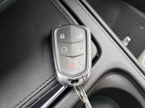 Certified 2023 Cadillac XT4 Luxury image 49