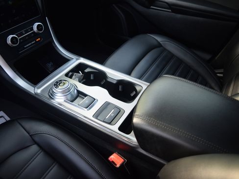 Used 2022 Ford Edge SEL w/ Convenience Package AWD/4WD image 13