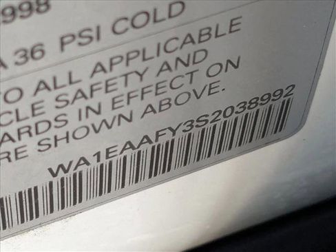 Certified 2025 Audi Q5 2.0T Premium Plus image 24