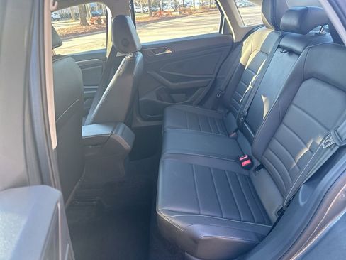 Used 2024 Volkswagen Jetta SE image 26