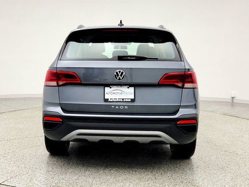 Used 2022 Volkswagen Taos S image 6