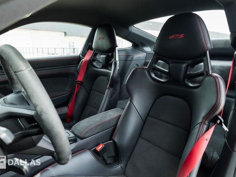 Used 2023 Porsche 911 Carrera GTS RWD image 4