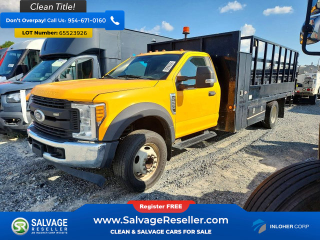 Used 2017 Ford F550 2WD Regular Cab Super Duty image 1