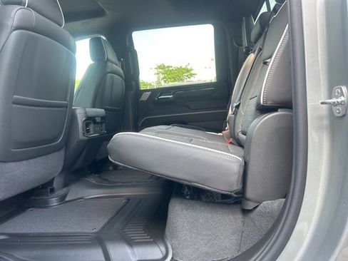 New 2026 GMC Sierra 2500 AT4X w/ LPO, Black Badging Package AWD/4WD image 13