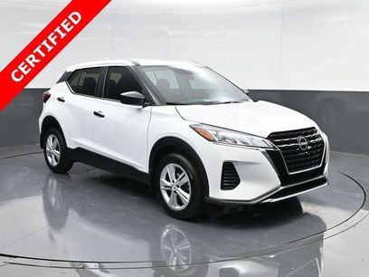 Used 2025 Nissan Kicks Play S