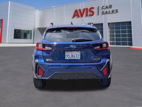 Used 2025 Subaru Crosstrek 2.0i Premium AWD/4WD image 7