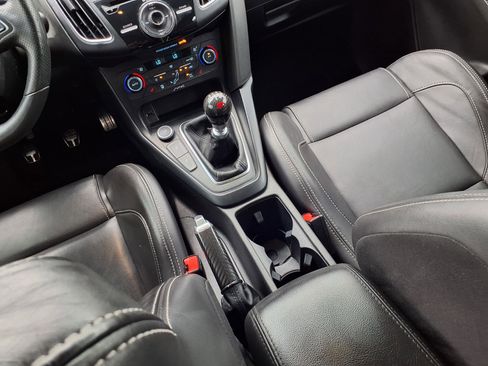 Used 2017 Ford Focus ST w/ Equipment Group 402A FWD image 13