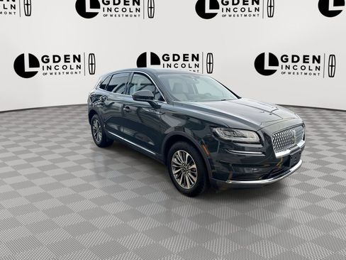 Certified 2022 Lincoln Nautilus FWD w/ Premium Package image 2