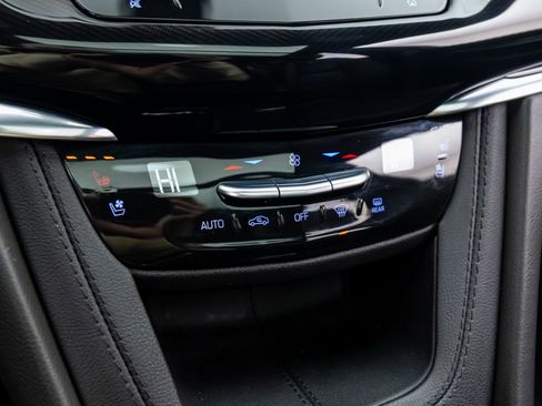 Certified 2024 Cadillac XT6 Premium Luxury w/ Platinum Package image 25