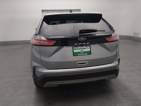 Used 2024 Ford Edge SEL image 6