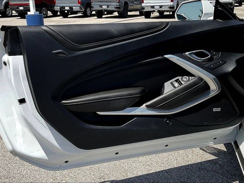 Used 2024 Chevrolet Camaro LT RWD image 18