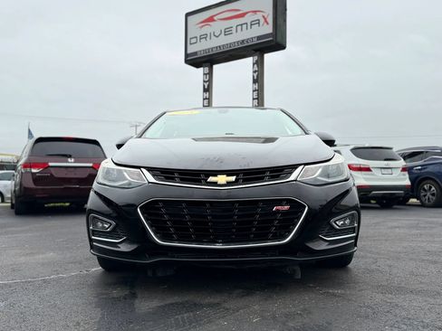 Used 2018 Chevrolet Cruze LT w/ Convenience Package FWD image 19