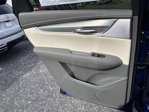 New 2026 Cadillac XT5 Premium Luxury w/ Driver Assist Package image 13