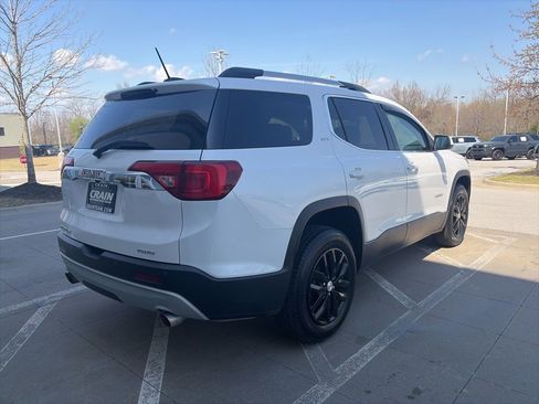 Used 2019 GMC Acadia SLT image 7