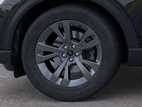 New 2026 Ford Explorer Active w/ Active Comfort Package image 19