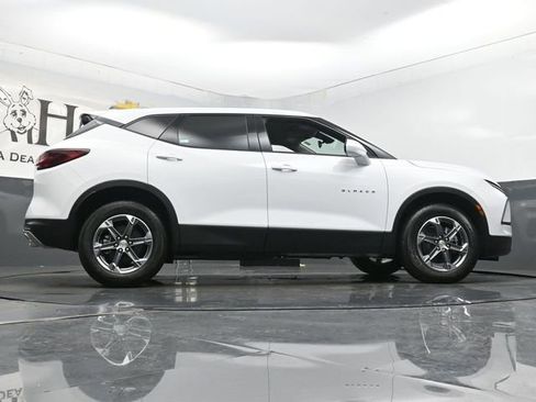 New 2025 Chevrolet Blazer LT w/ LPO, Floor Liner Package image 31