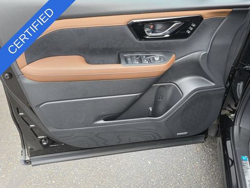 Certified 2026 Subaru Forester Touring w/ Touring Package AWD/4WD image 42