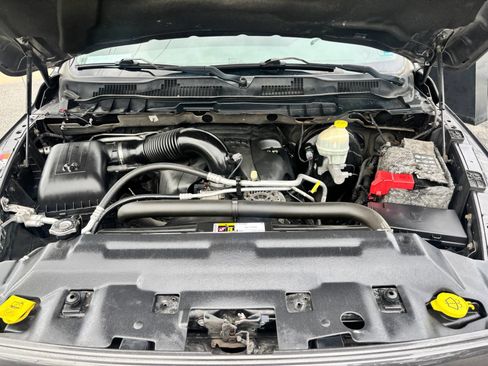 Used 2014 RAM 1500 Express AWD/4WD image 10