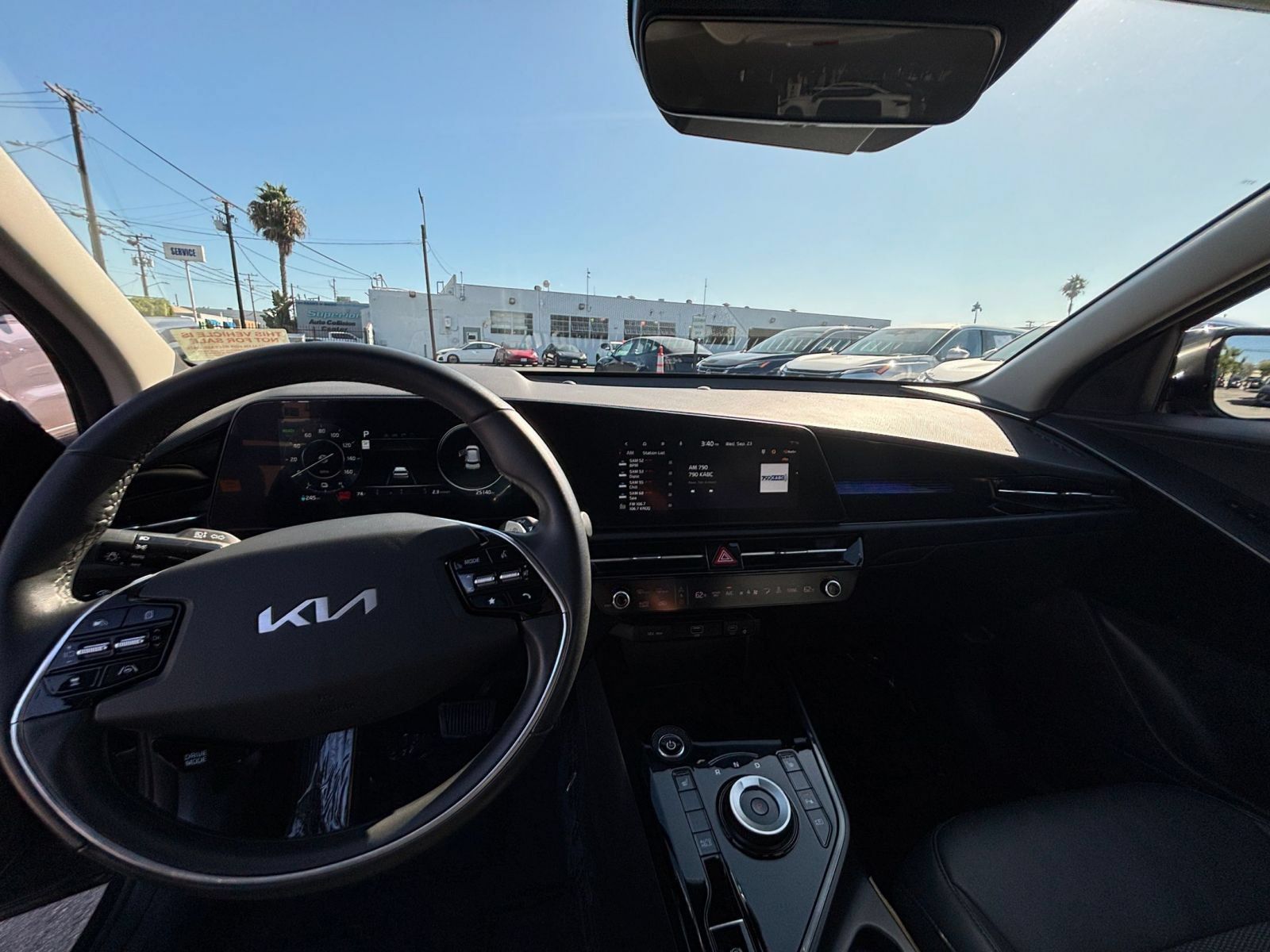 Used 2024 Kia Niro Wind FWD image 38