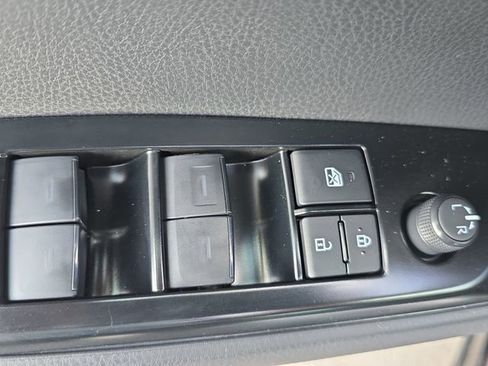 New 2026 Toyota Camry SE image 27