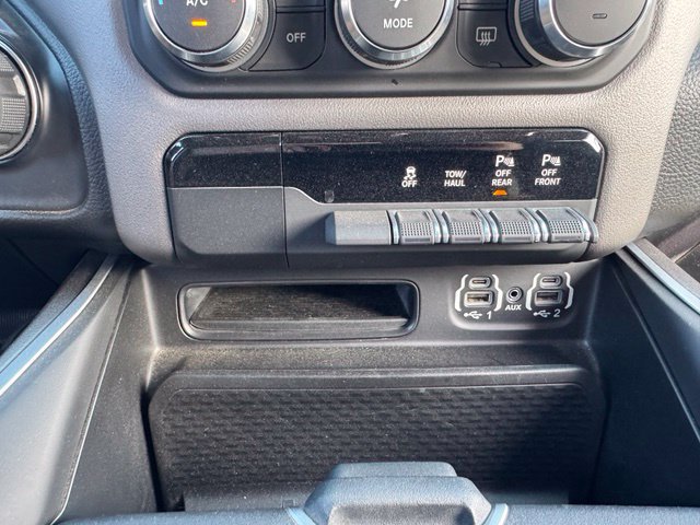 Used 2020 RAM 1500 Big Horn AWD/4WD image 27