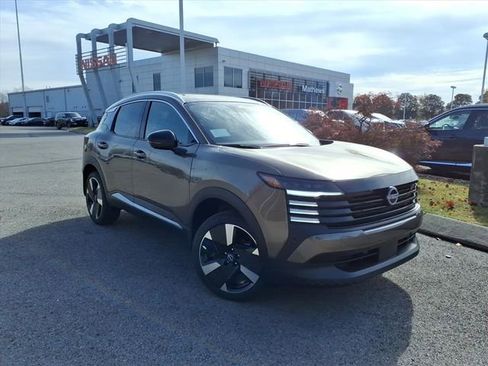 New 2026 Nissan Kicks SR w/ SR Premium Package image 1