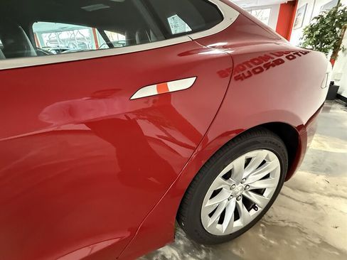 Used 2017 Tesla Model S 75 image 11