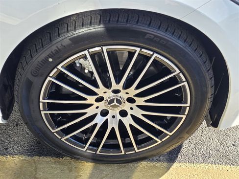 Certified 2025 Mercedes-Benz C 300 4MATIC Sedan image 12