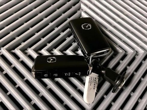 Used 2025 MAZDA CX-90 3.3 Turbo w/ Premium Plus Pkg AWD/4WD image 12
