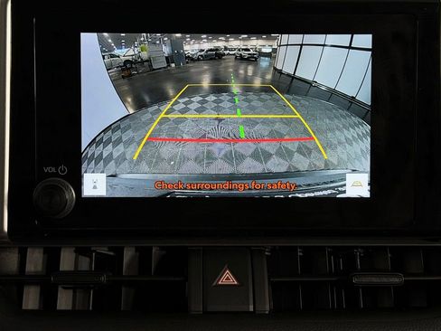 Used 2025 Toyota RAV4 XLE image 19