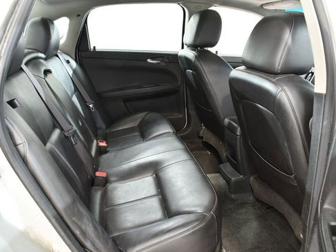 Used 2012 Chevrolet Impala LTZ FWD image 19