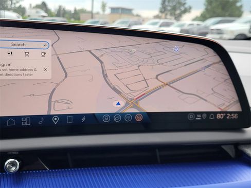 Used 2025 Cadillac Optiq Luxury 1 image 26