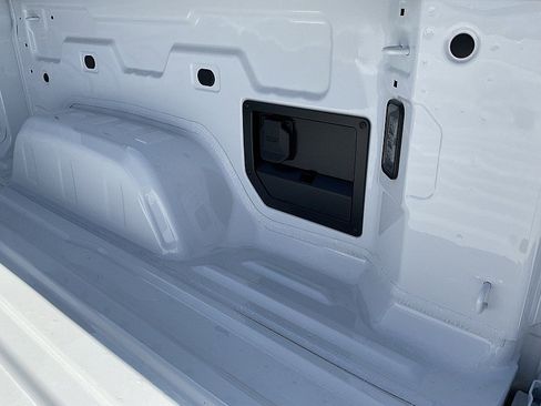 New 2026 Chevrolet Silverado EV W/T AWD/4WD image 10