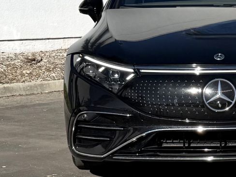 Used 2023 Mercedes-Benz EQS 580 EQS 580 image 6