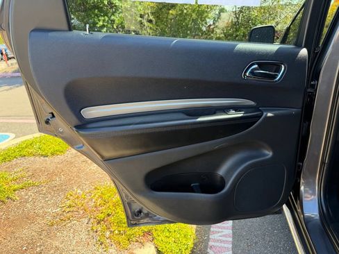 Used 2017 Dodge Durango SXT w/ Quick Order Package 23B AWD/4WD image 28