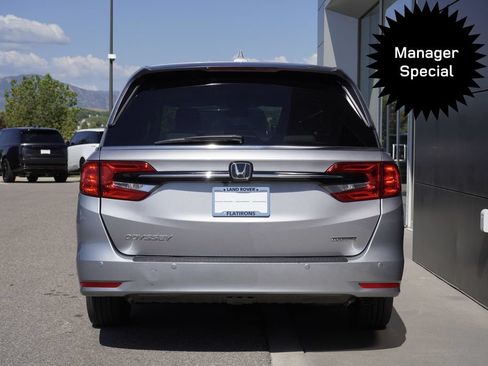 Used 2023 Honda Odyssey Touring image 6