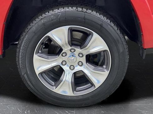 Certified 2019 RAM 1500 Laramie image 40