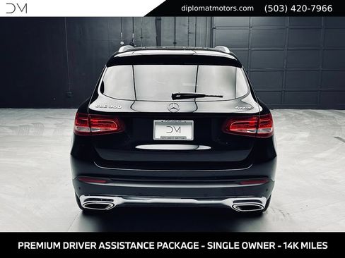 Used 2018 Mercedes-Benz GLC 300 4MATIC image 6