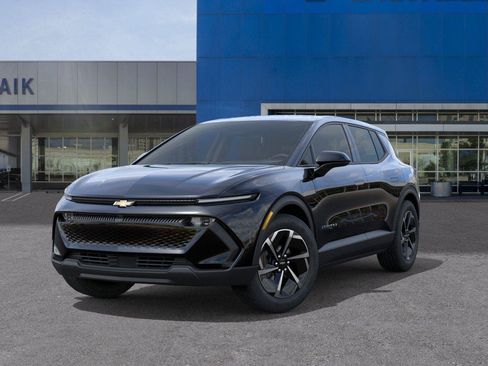 New 2026 Chevrolet Equinox EV LT FWD image 6