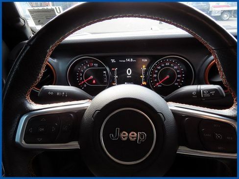 Used 2021 Jeep Gladiator Mojave image 16