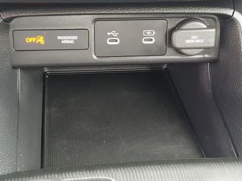 Used 2025 Honda Civic Sport image 30