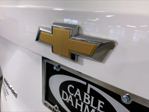 Used 2023 Chevrolet Blazer LT w/ Convenience Package FWD image 8