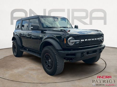 Used 2024 Ford Bronco Wildtrak image 1